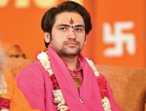 dhirendra krishna shastri age