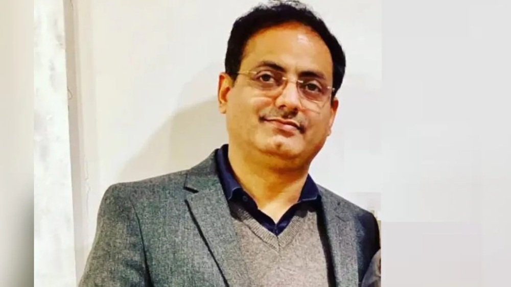 vikas divyakirti age