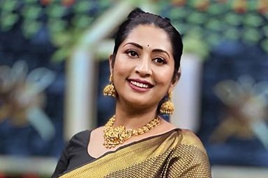 navya nair age