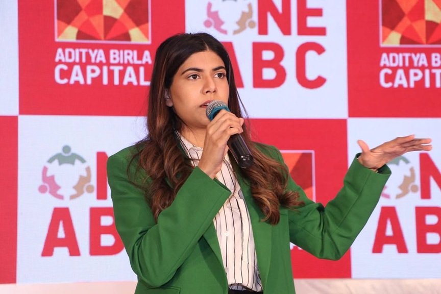 ananya birla age