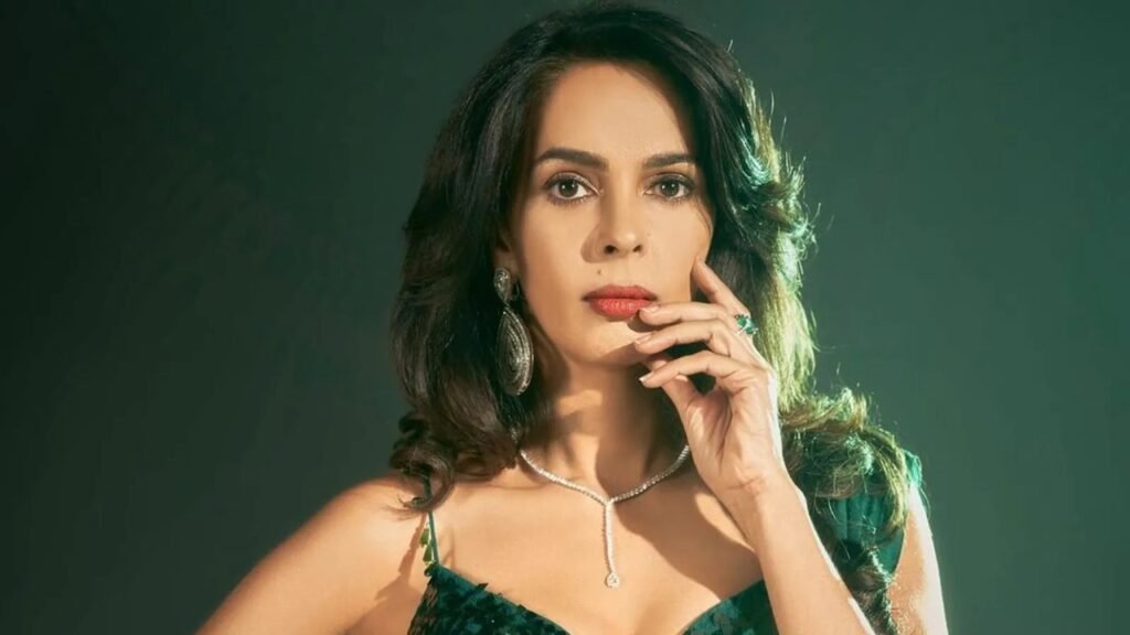 mallika sherawat age